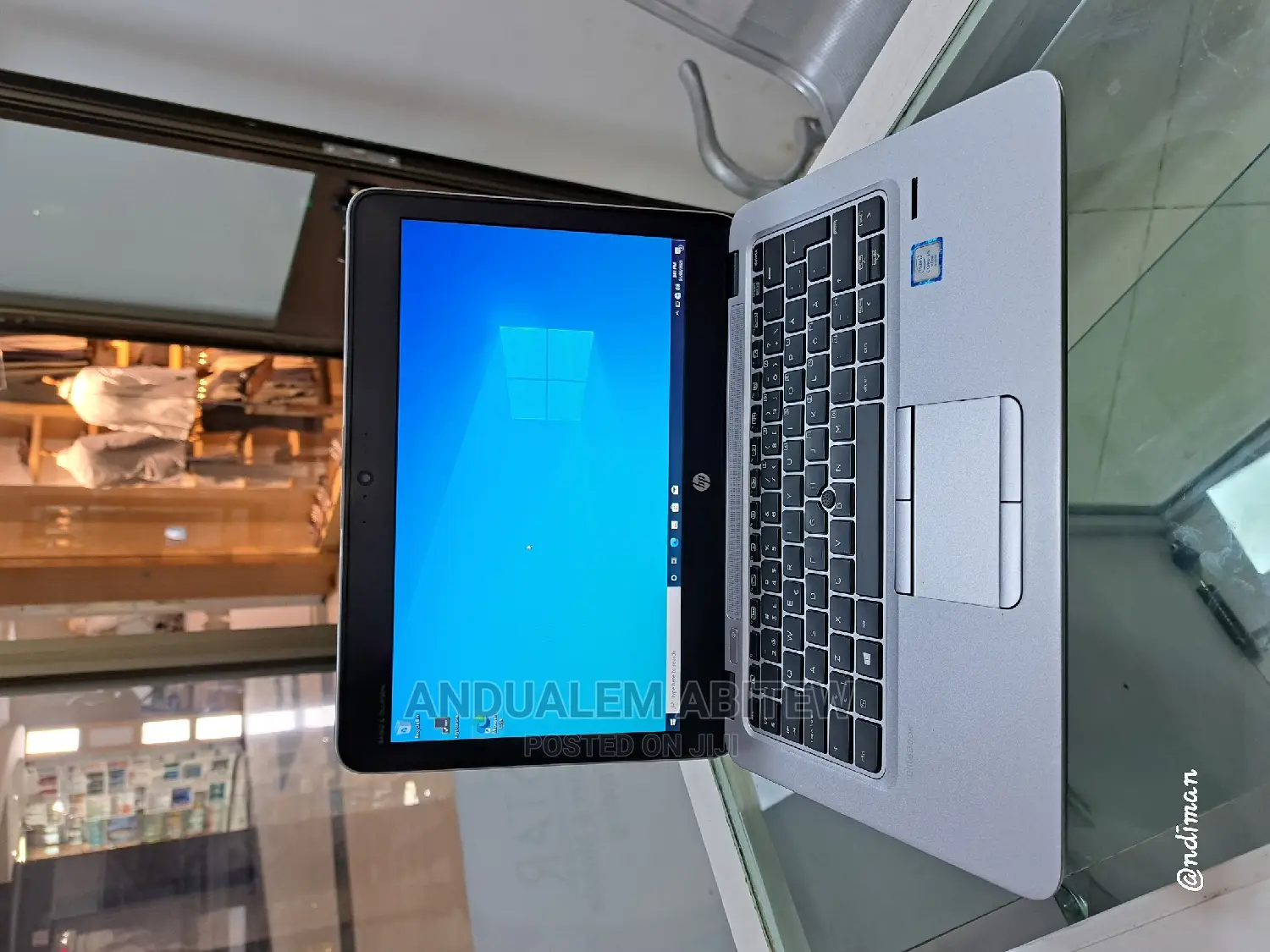 New Laptop HP EliteBook 820 G3 8GB Intel Core I5 SSD 256GB