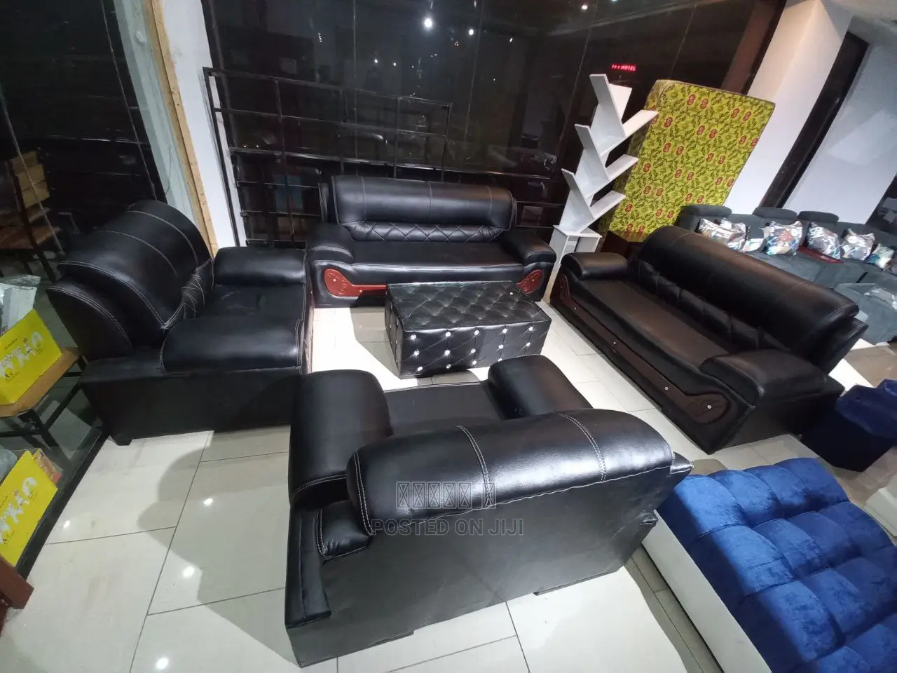 3+3+1+1 Sofa Design