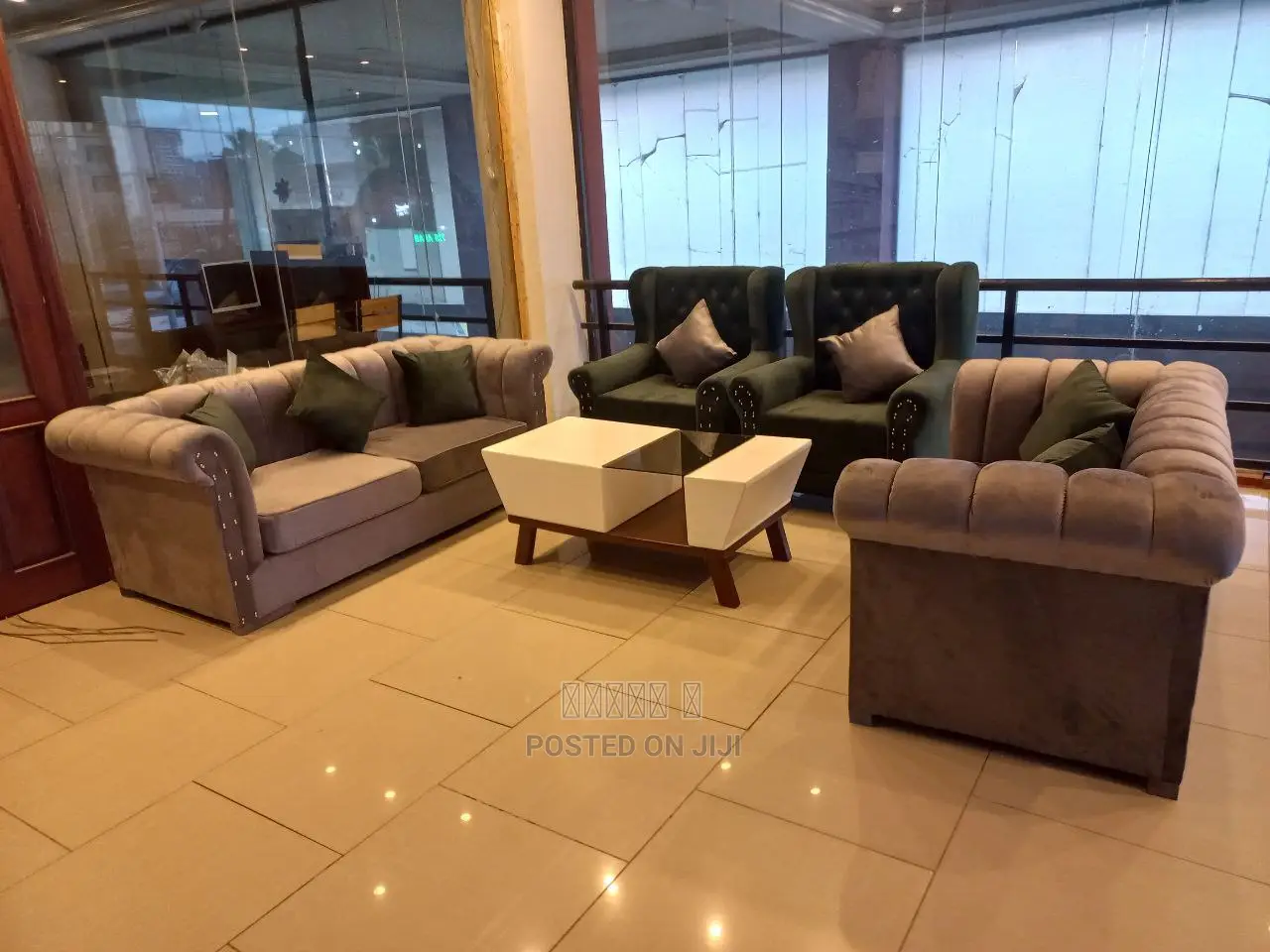 3+2+1+1 Sofa Design