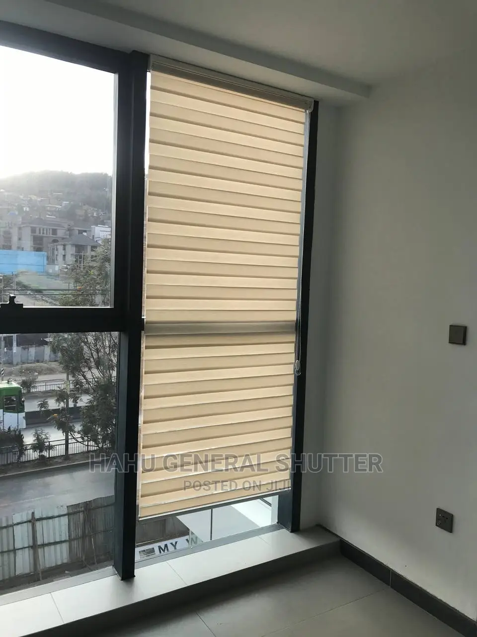 Horizontal Office Blinds