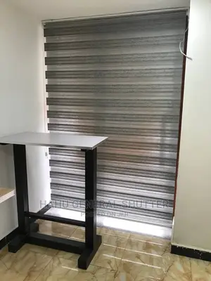 Horizontal Office Blinds