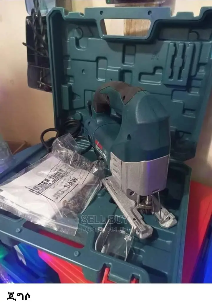 Bosch Jigsaw 700w