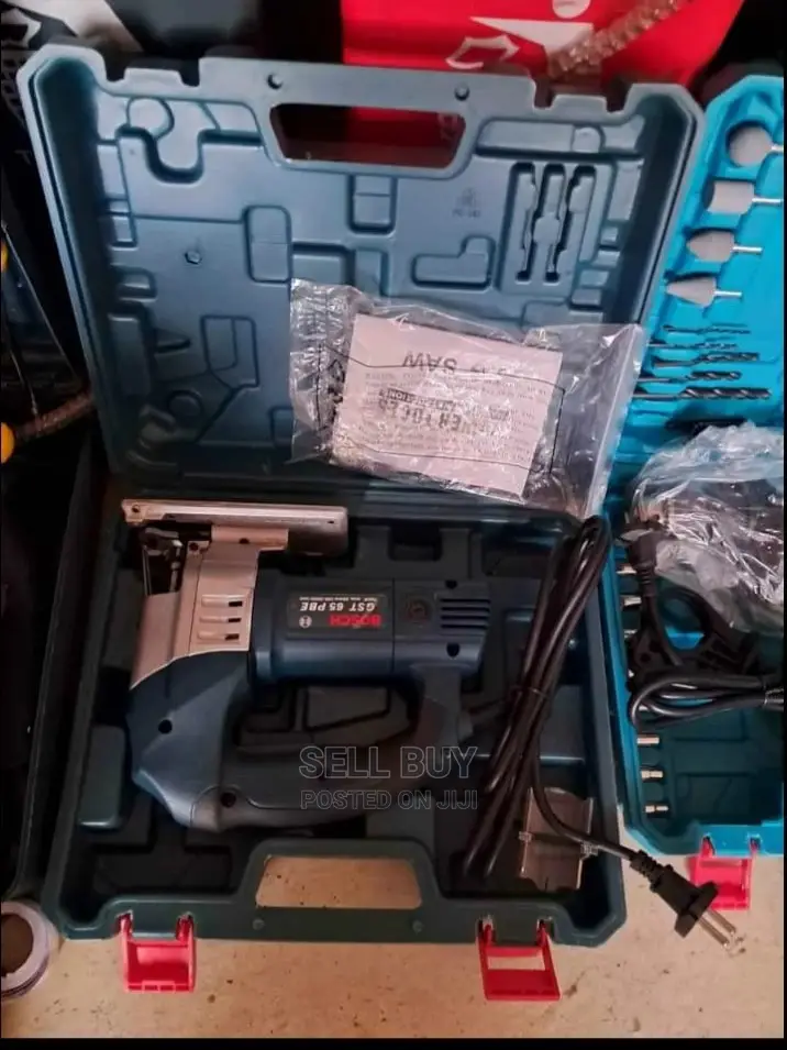 Bosch Jigsaw 700w