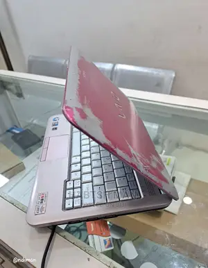 New Laptop 2GB Intel Atom HDD 500GB