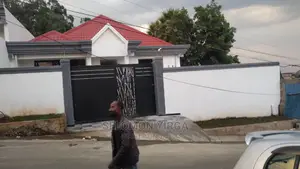 3bdrm Villa in Addis Abba, Bole for Sale