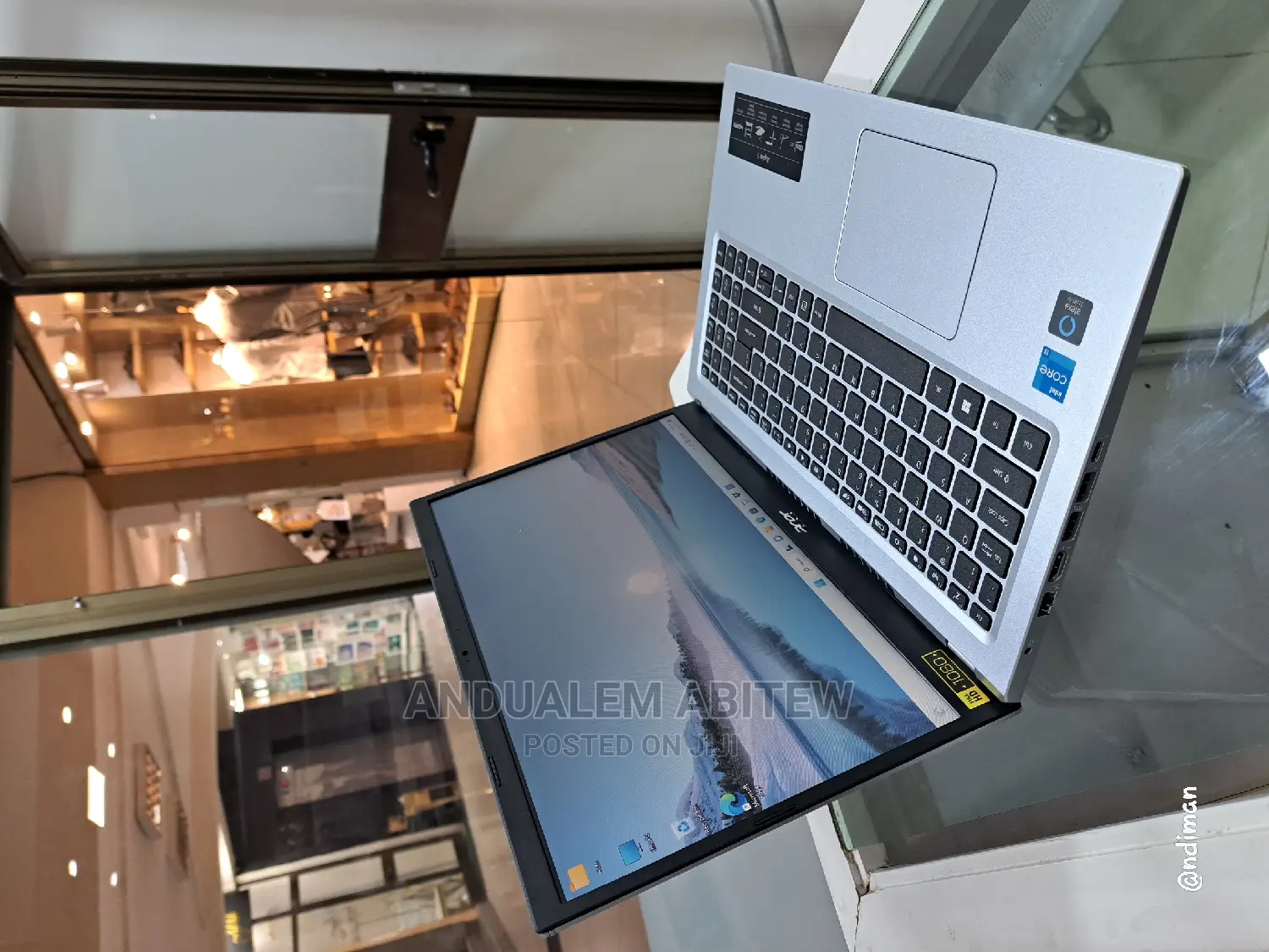 New Laptop Acer Aspire 5 8GB Intel Core I3 SSHD+SSD 512GB