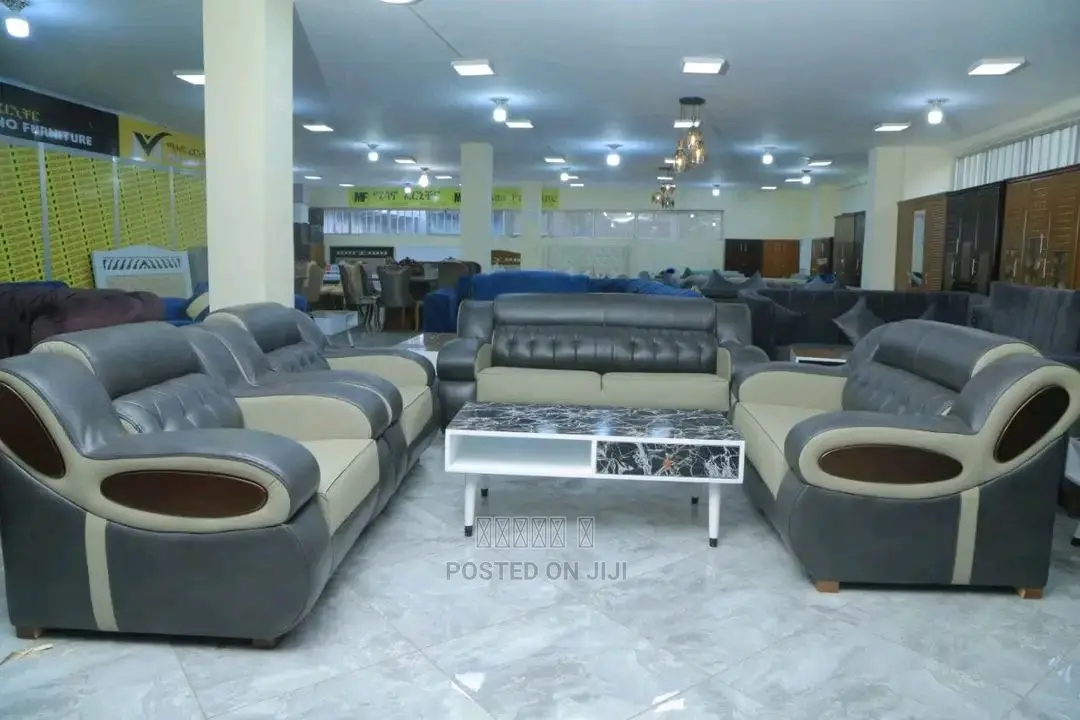 S M Sofa Design