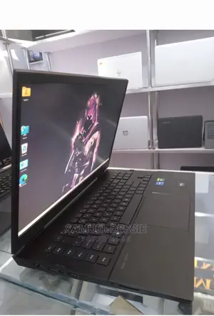New Laptop HP Omen 17 16GB Intel Core I7 SSD 1T