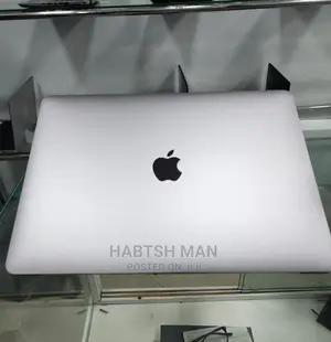 New Laptop Apple MacBook Pro 2020 16GB Intel Core I5 SSD 1T