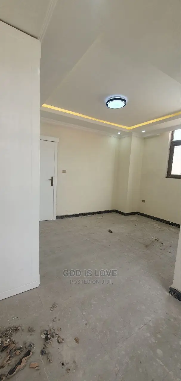 Furnished 3bdrm House in አየር መንገድ, Nifas Silk-Lafto for Sale