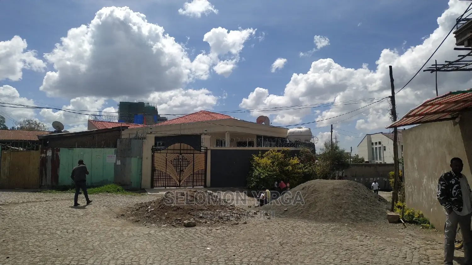 5bdrm Villa in Addis Abeba, Bole for sale
