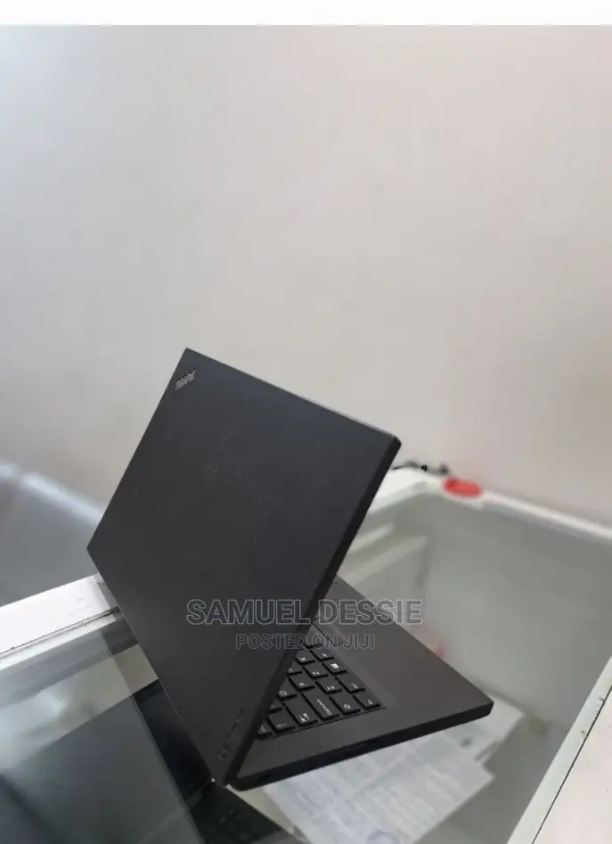 New Laptop Lenovo ThinkPad T460 8GB Intel Core I7 SSD 256GB