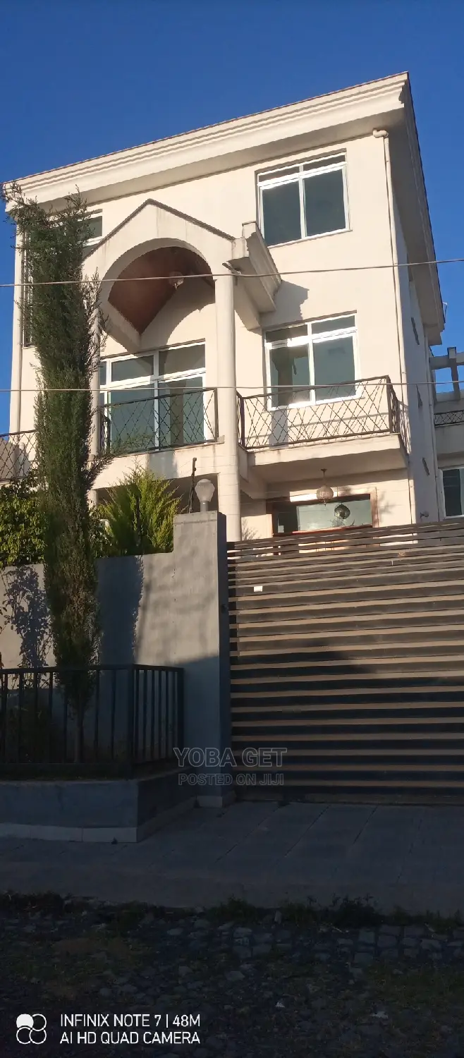 Furnished 8bdrm House in G+2 ፅድት ያለ መኖሪያ ቤት, Akaky Kaliti for sale