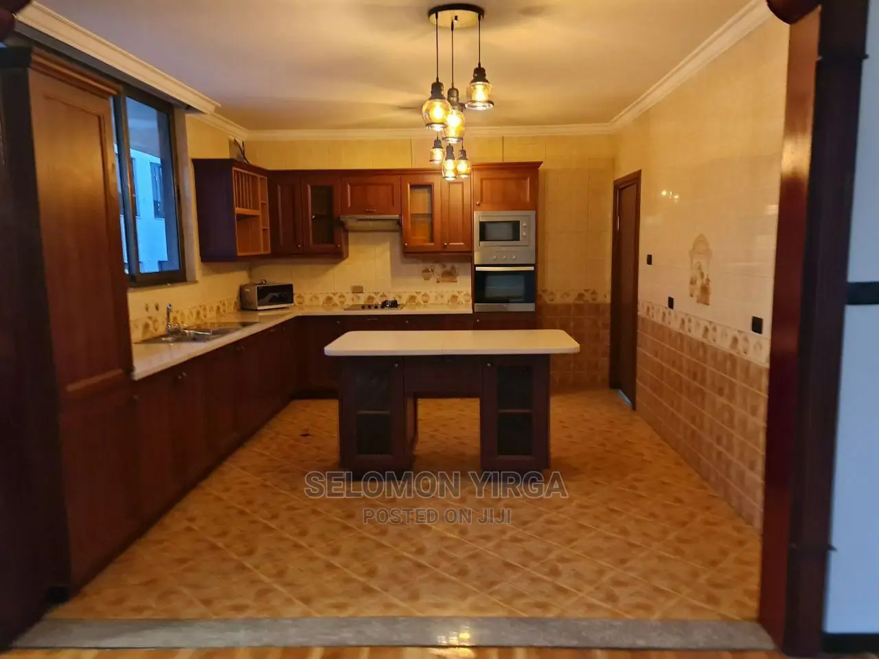 Furnished 8bdrm Apartment in አድስ አበባ, Bole for Rent