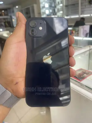 Apple iPhone 12 64 GB Black