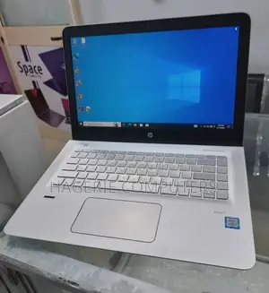 New Laptop HP Envy X360 8GB Intel Core I5 HDD 1T