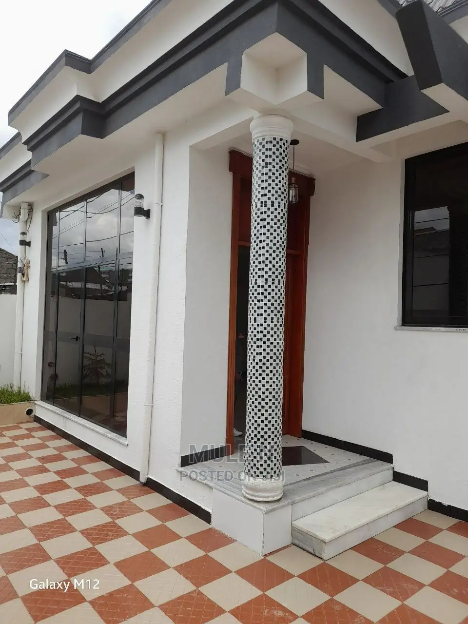 Furnished 4bdrm Villa in Figga(ፊጋ), Bole for sale