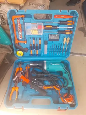 Makita Drill 60pic With Full Set