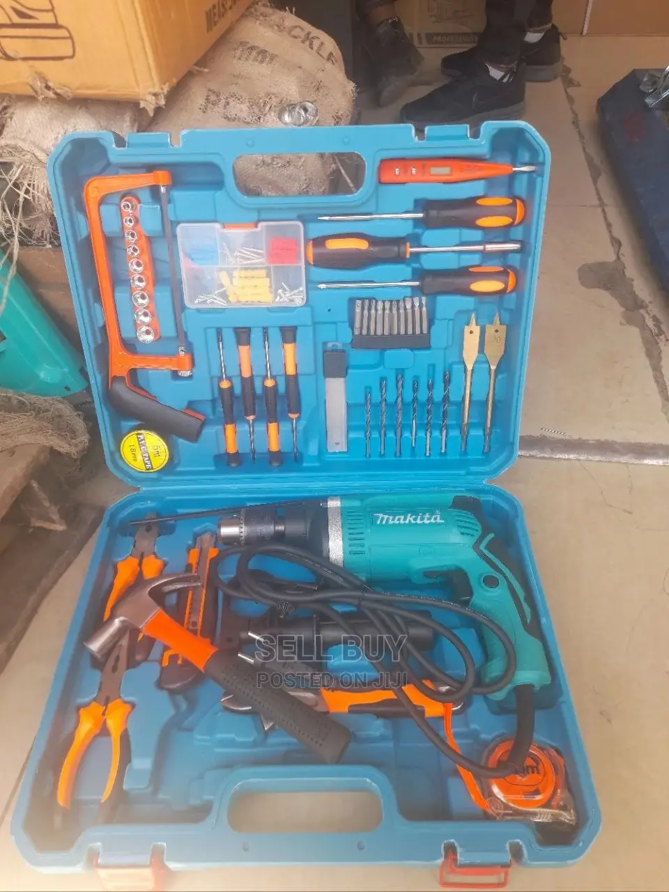 Makita Drill 60pic With Full Set