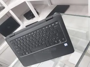 New Laptop HP Pro X2 612 G2 8GB Intel Core I5 SSD 256GB
