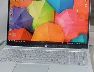New Laptop HP Pavilion 15 12GB Intel Core I5 SSD 512GB