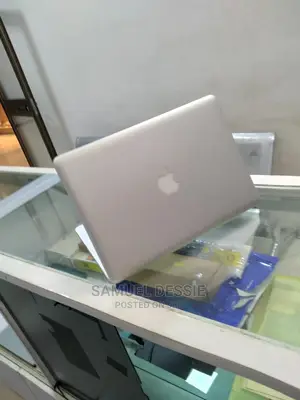 Laptop Apple MacBook Pro 2011 8GB Intel Core I5 HDD 500GB