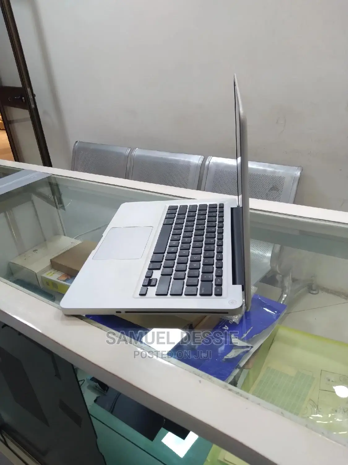 Laptop Apple MacBook Pro 2011 8GB Intel Core I5 HDD 500GB
