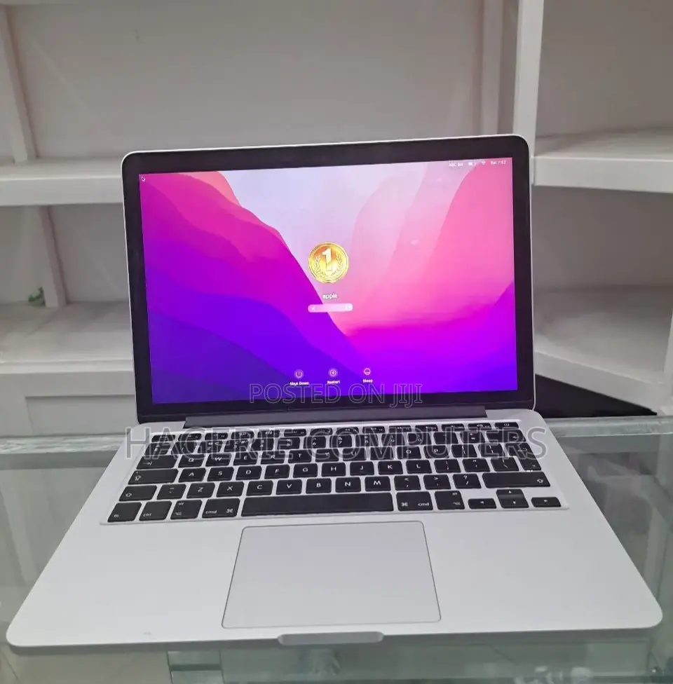New Laptop Apple MacBook Pro 2015 16GB Intel Core I7 SSD 128GB