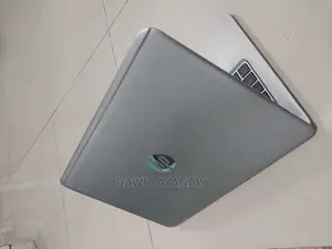 New Laptop HP EliteBook Folio 16GB Intel Core I7 SSD 256GB