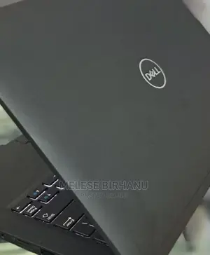 New Laptop Dell Inspiron 13 7386 8GB Intel Core I7 SSD 512GB