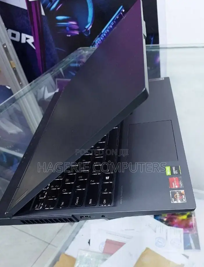 New Laptop Lenovo Legion Y520 8GB AMD Ryzen 5 HDD 1T