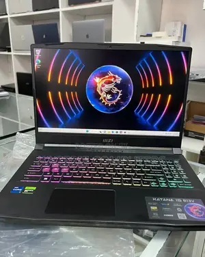 New Laptop MSI Katana GF66 16GB Intel Core I7 SSD 1T