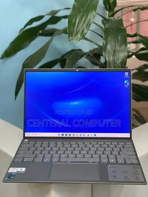 New Laptop Dell Inspiron 13 1318 16GB Intel Core i5 SSD 512GB