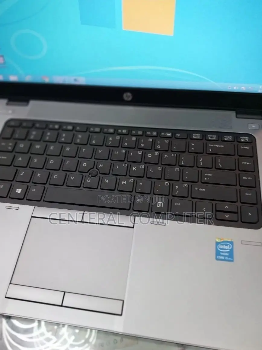 New Laptop HP EliteBook 860 G9 8GB Intel Core I5 HDD 1T