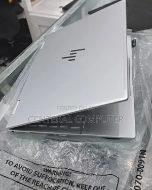 New Laptop HP Envy X360 15z 8GB Intel Core I7 SSD 512GB