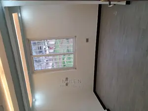Furnished 2bdrm Condo in ኣባዶ ኮንደሚኒየም, Yeka for Sale