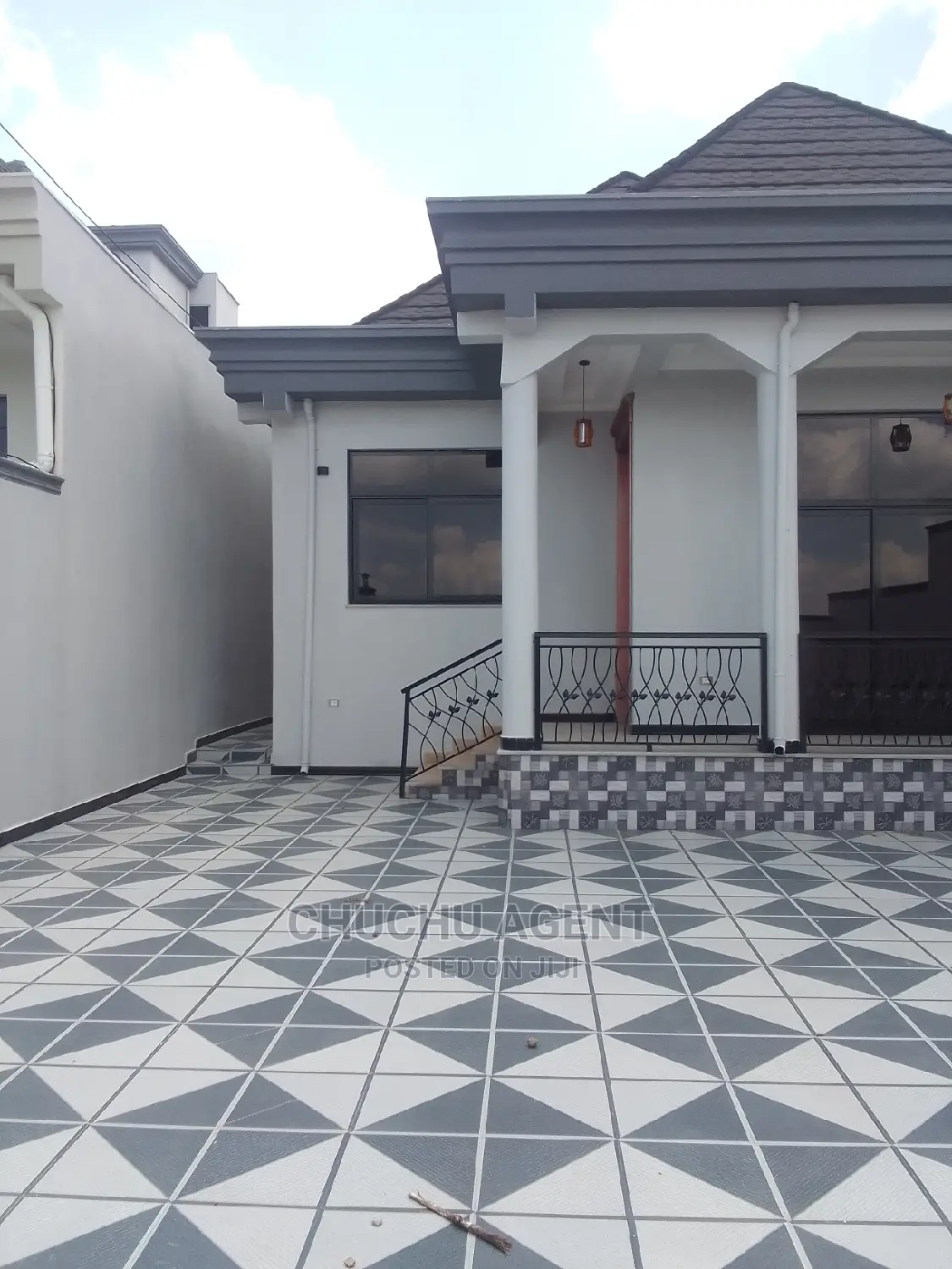 4bdrm House in Bole for sale