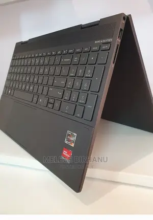 New Laptop HP Envy X360 8GB AMD Ryzen 5 SSD 512GB