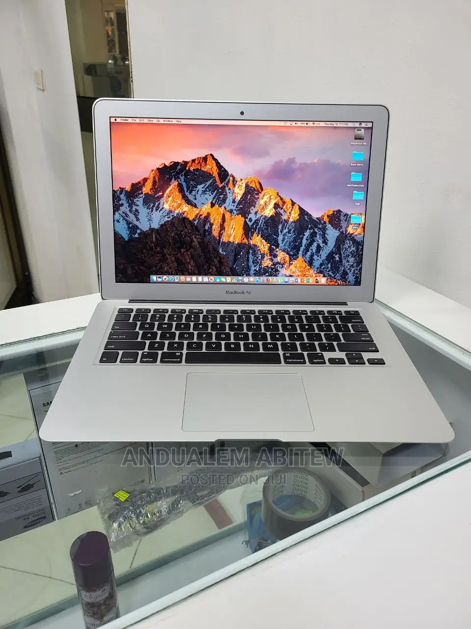New Laptop Apple MacBook Air 2015 8GB Intel Core I5 SSD 128GB