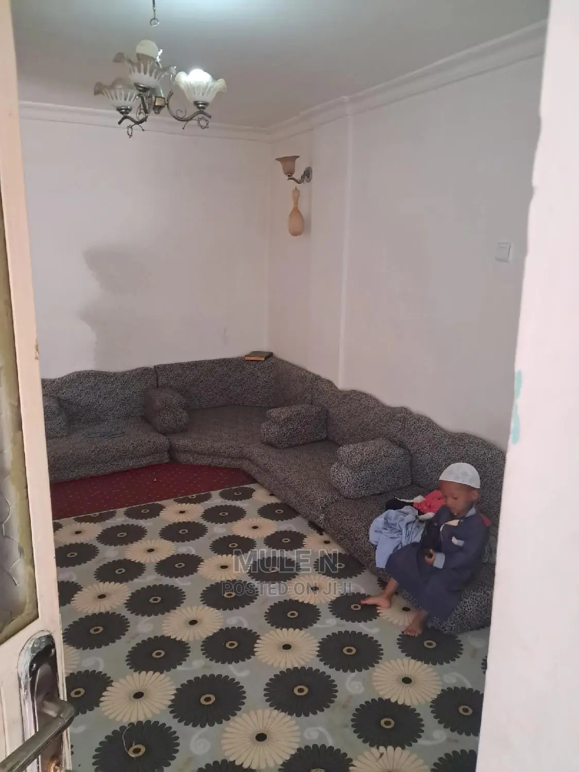 Furnished 1bdrm Condo in ኣባዶ ኮንደሚኒየም, Yeka for Sale