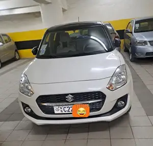 Suzuki Swift 2022 White