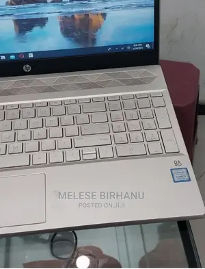 New Laptop HP Pavilion 15 8GB Intel Core I5 HDD 1T