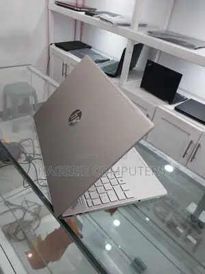 New Laptop HP Pavilion X2 210 8GB SSD 1T