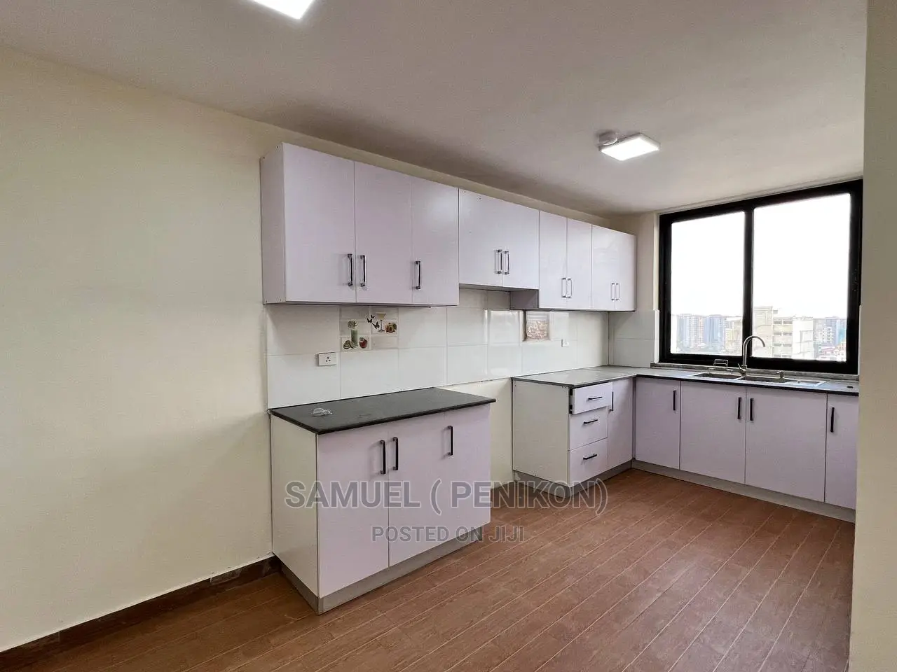 3bdrm Apartment in Luxury Apartment, Yeka for sale