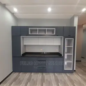 Furnished 5bdrm Villa in አአ, Bole for sale
