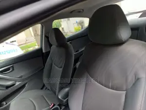 Hyundai Elantra 2015 Silver