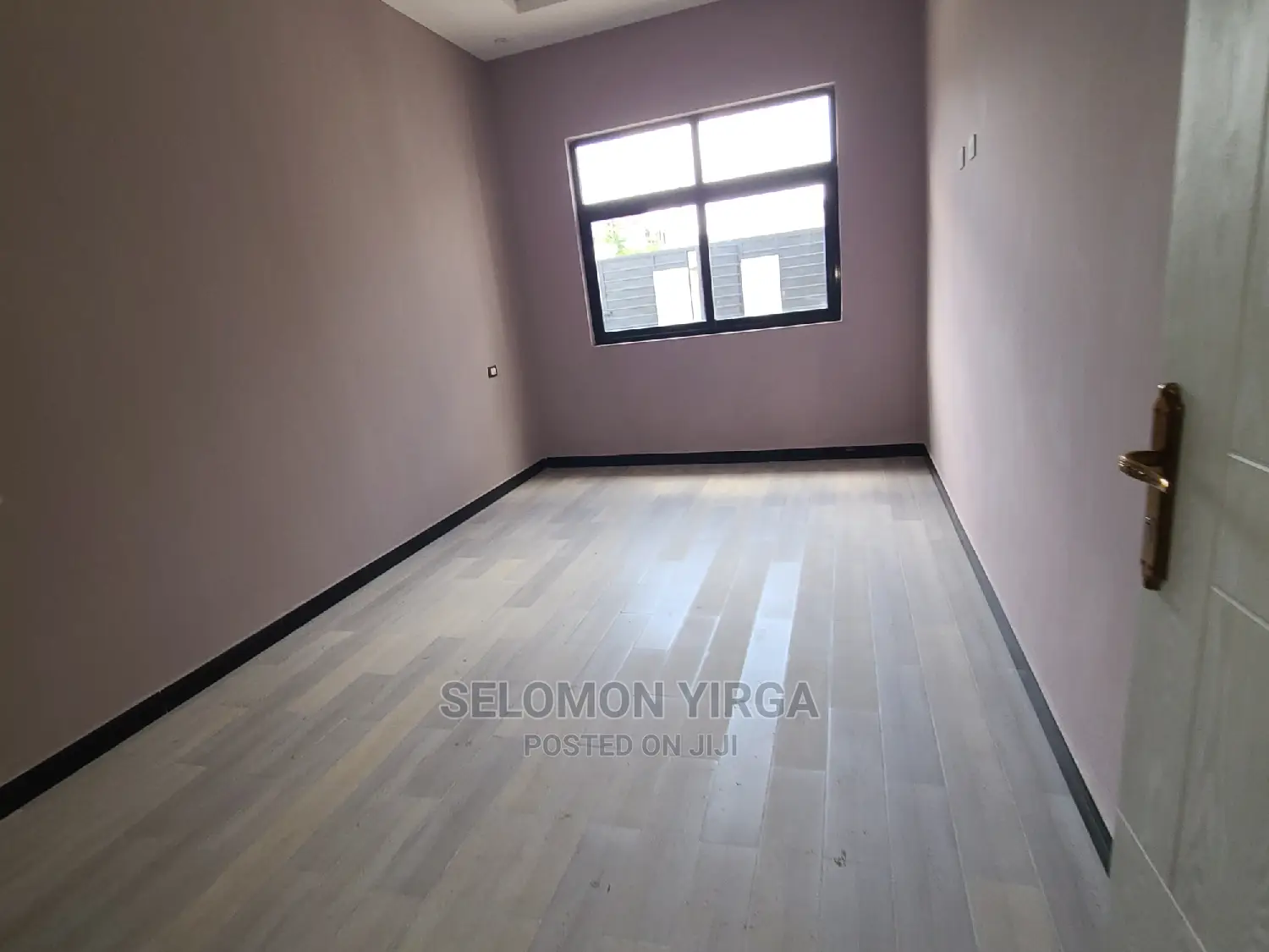 3bdrm Villa in አድስ አበባ, Bole for sale