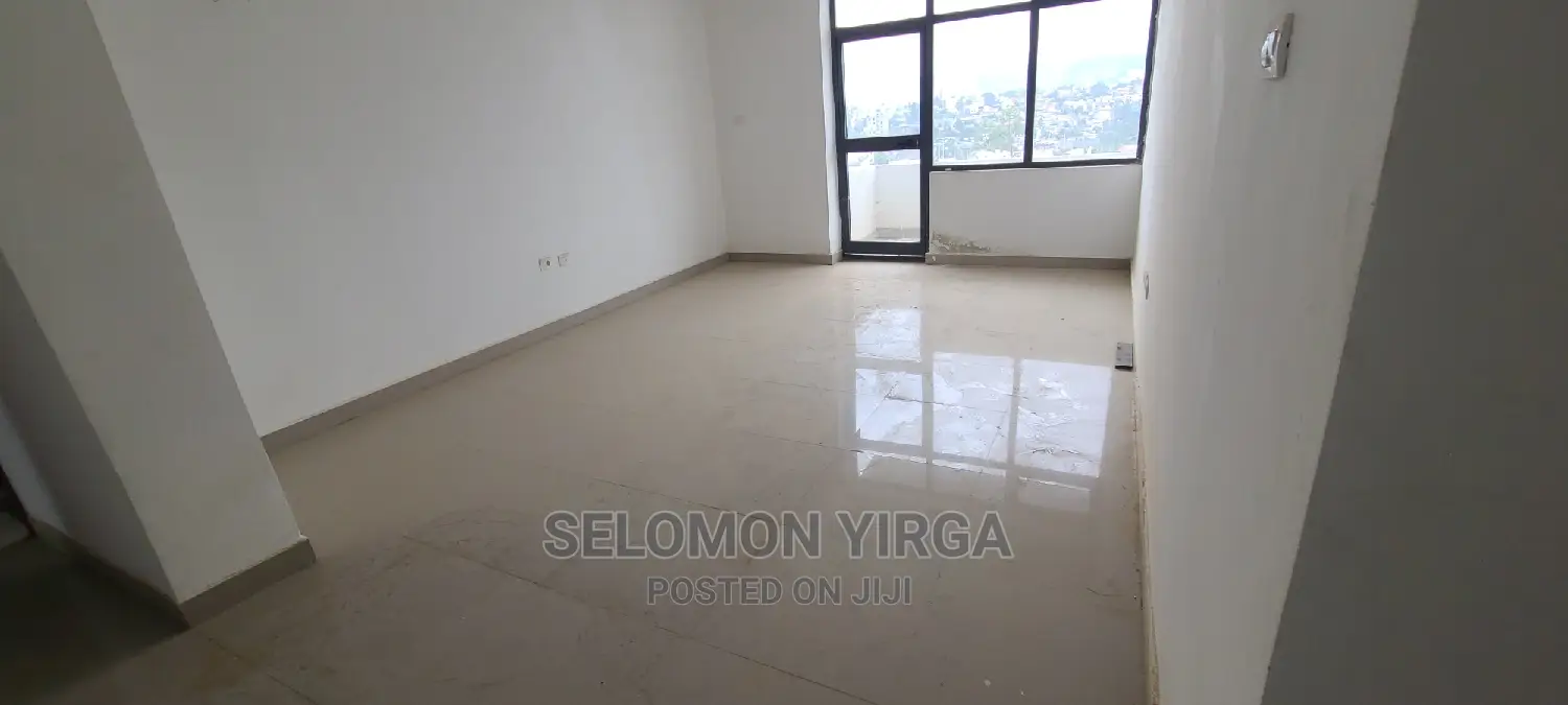 2bdrm Apartment in አድስ አበባ, Bole for sale