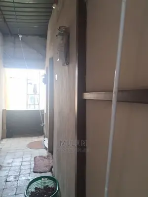 Furnished 2bdrm Condo in አባዶ ኮንደሚኒየም, Yeka for sale