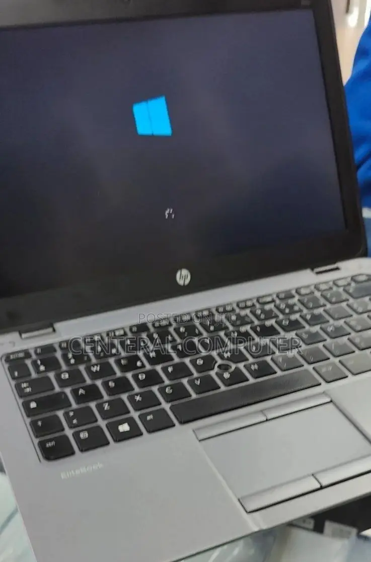 New Laptop HP EliteBook 820 8GB Intel Core i5 HDD 500GB